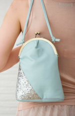 Load image into Gallery viewer, Lilly Clutch