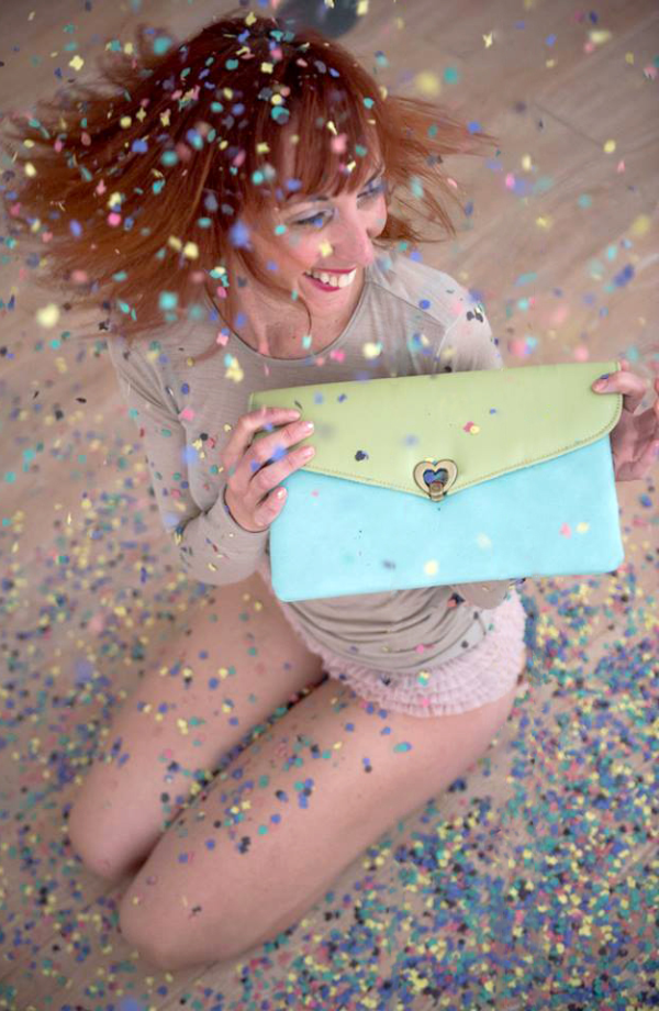 Heart Clutch Light Green